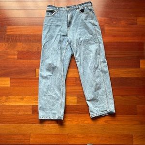 Everlane way high wide leg jean. Organic cotton. Size 31.